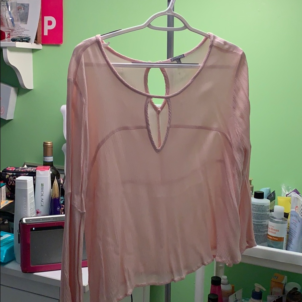 pale pink flowy top